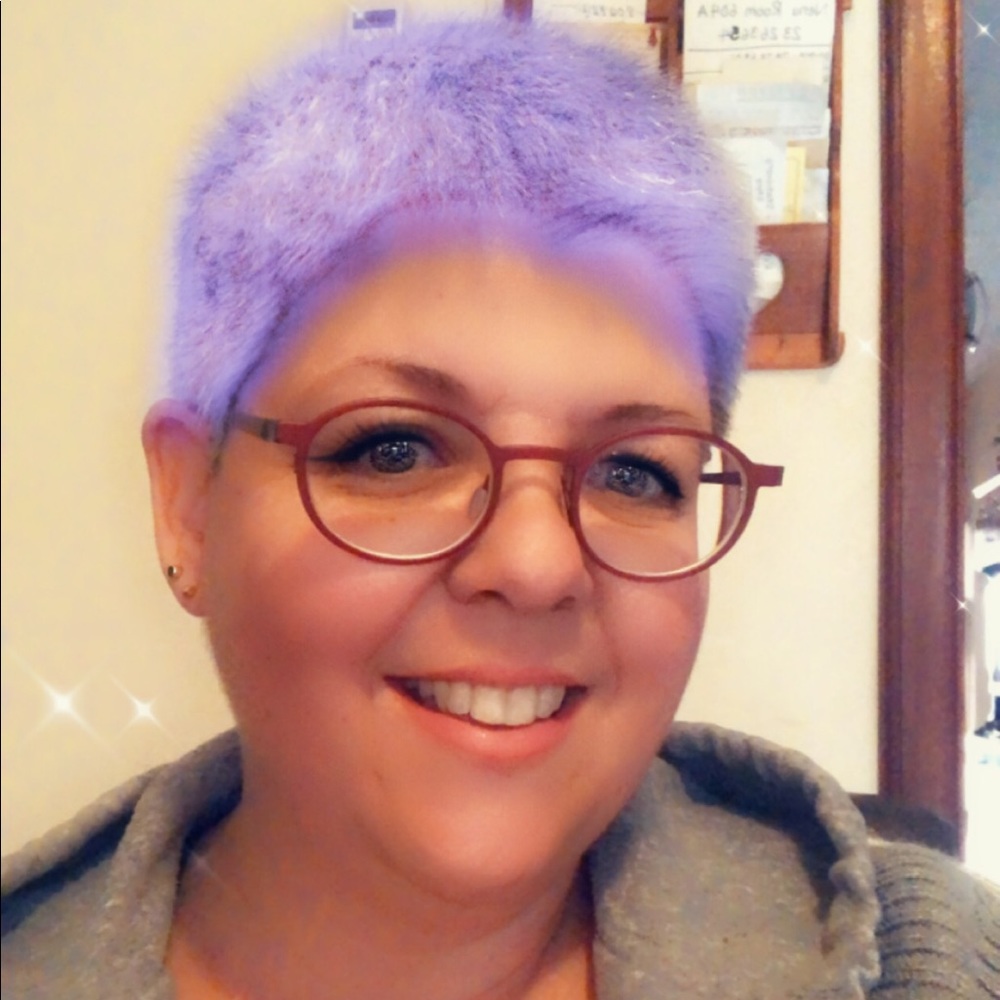Meet your Posher, Jacqueline
